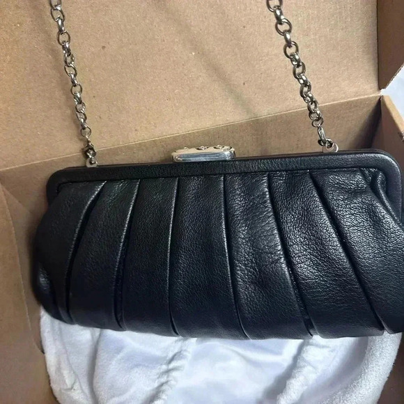 Brighton Black Rose Leather Bag with gold chain - box and dust bag - Picture 4 of 11